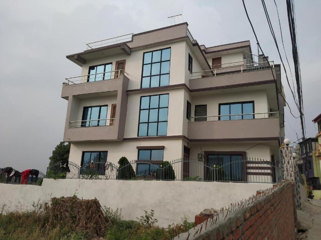 Kathmandu Airport View Hotel And Lodge Exterior foto