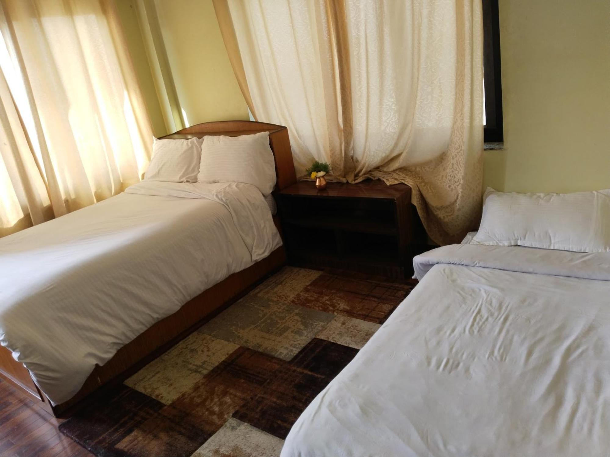 Kathmandu Airport View Hotel And Lodge Exterior foto
